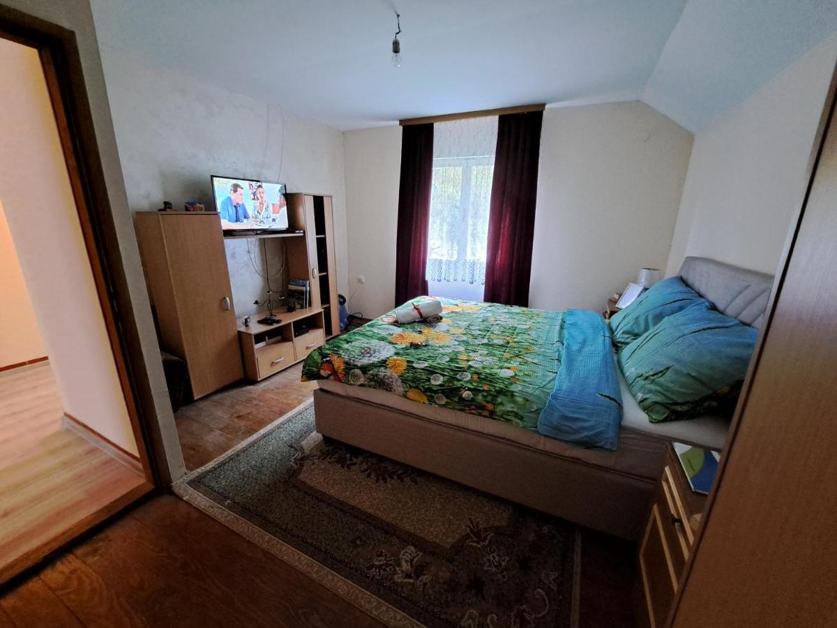 Turisticki Kompleks - Montana Тьентиште Экстерьер фото