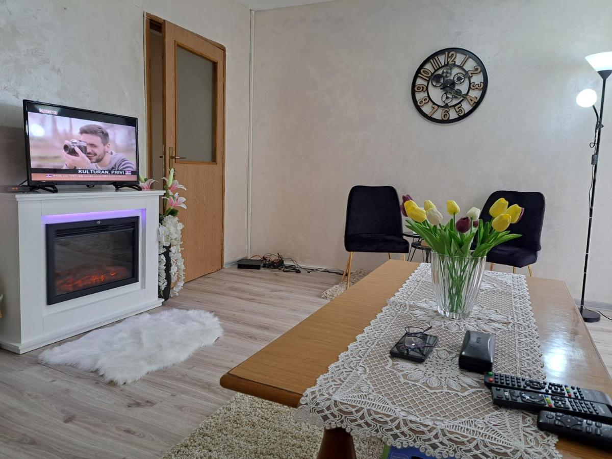Turisticki Kompleks - Montana Тьентиште Экстерьер фото