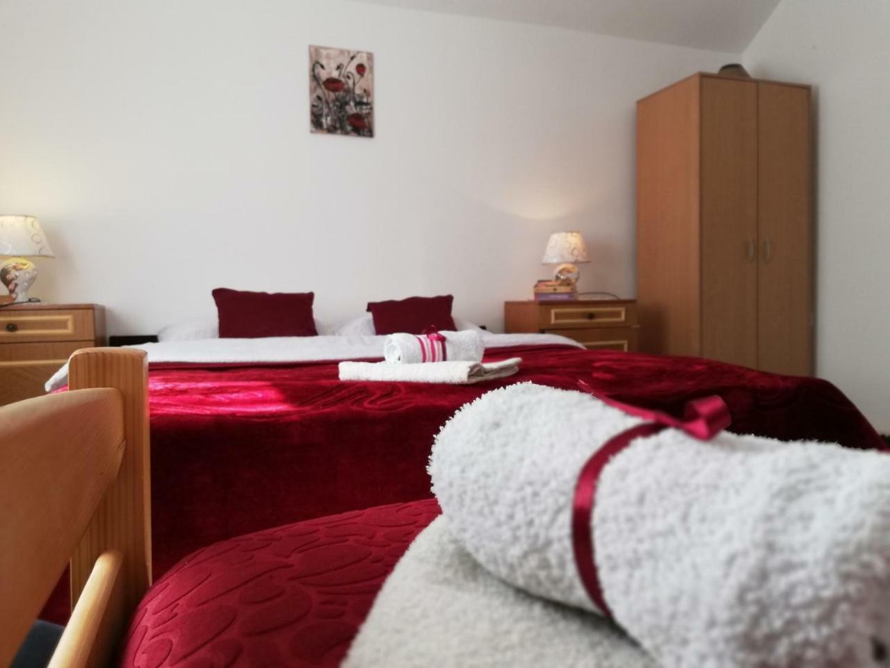 Turisticki Kompleks - Montana Тьентиште Экстерьер фото